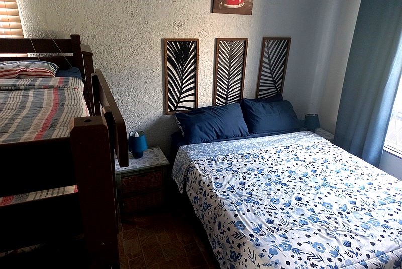 Sue Casa 10 - Manaba - Sleeps 6 - From R630.00 per day