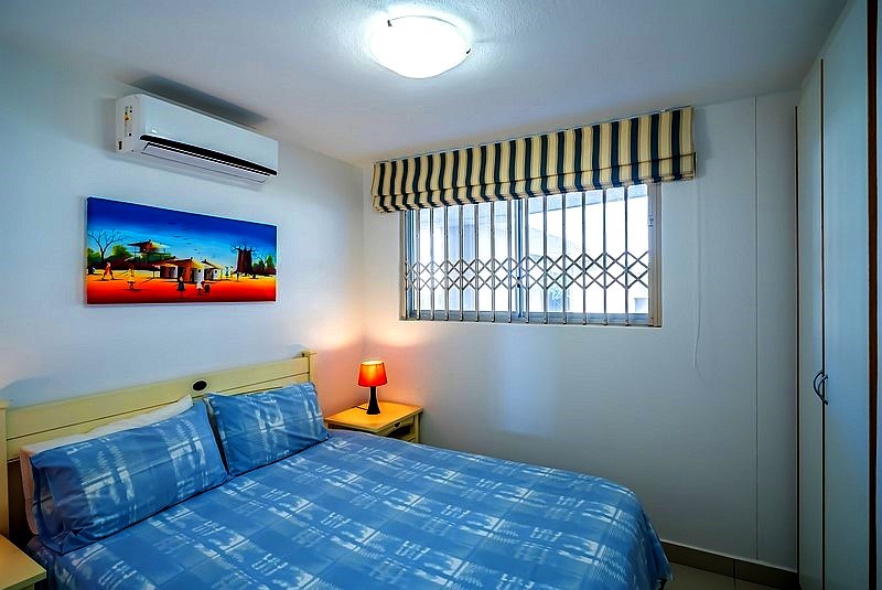 Santorini 304 A - Self Catering Holiday Accommodation Margate - Sleeps 6 - From R1200.00 Per Night/Per Unit