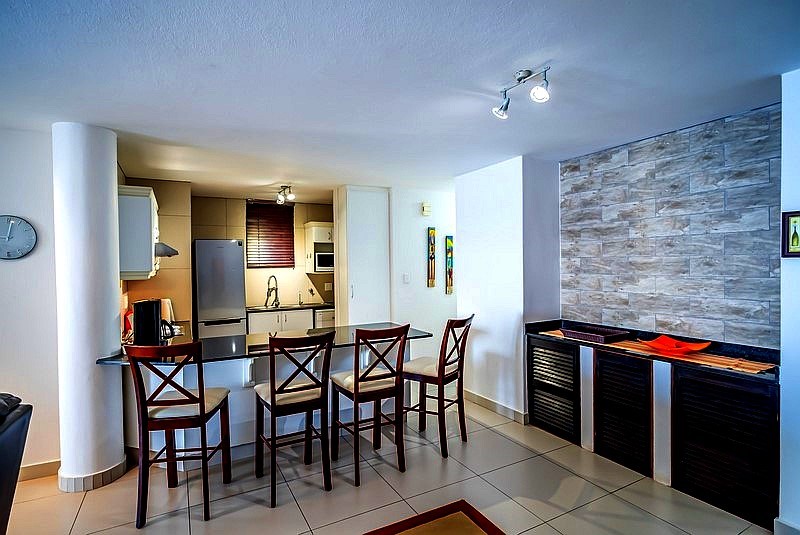 Santorini 304 A - Self Catering Holiday Accommodation Margate - Sleeps 6 - From R1200.00 Per Night/Per Unit