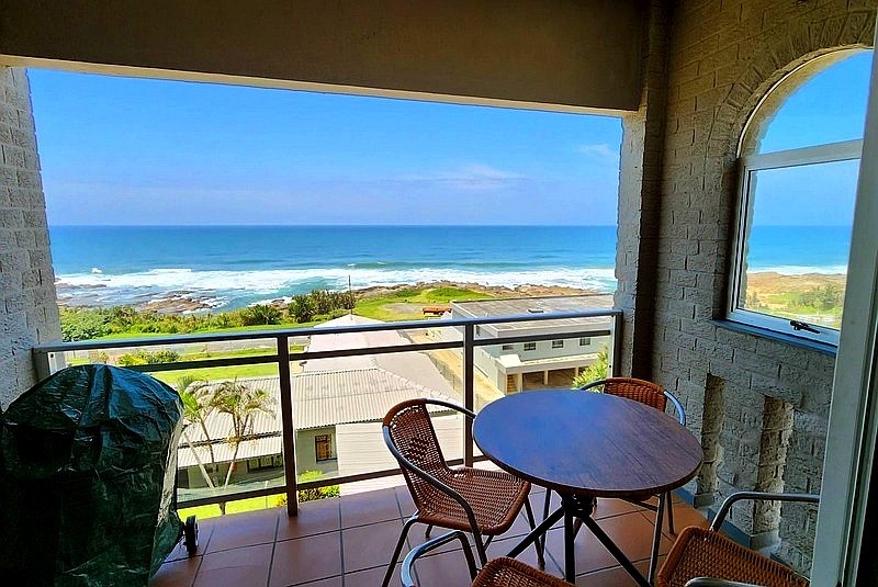 Sue Casa 10 - Manaba - Sleeps 6 - From R630.00 per day
